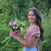 Elleanna Wahl Mendesh Scholarship