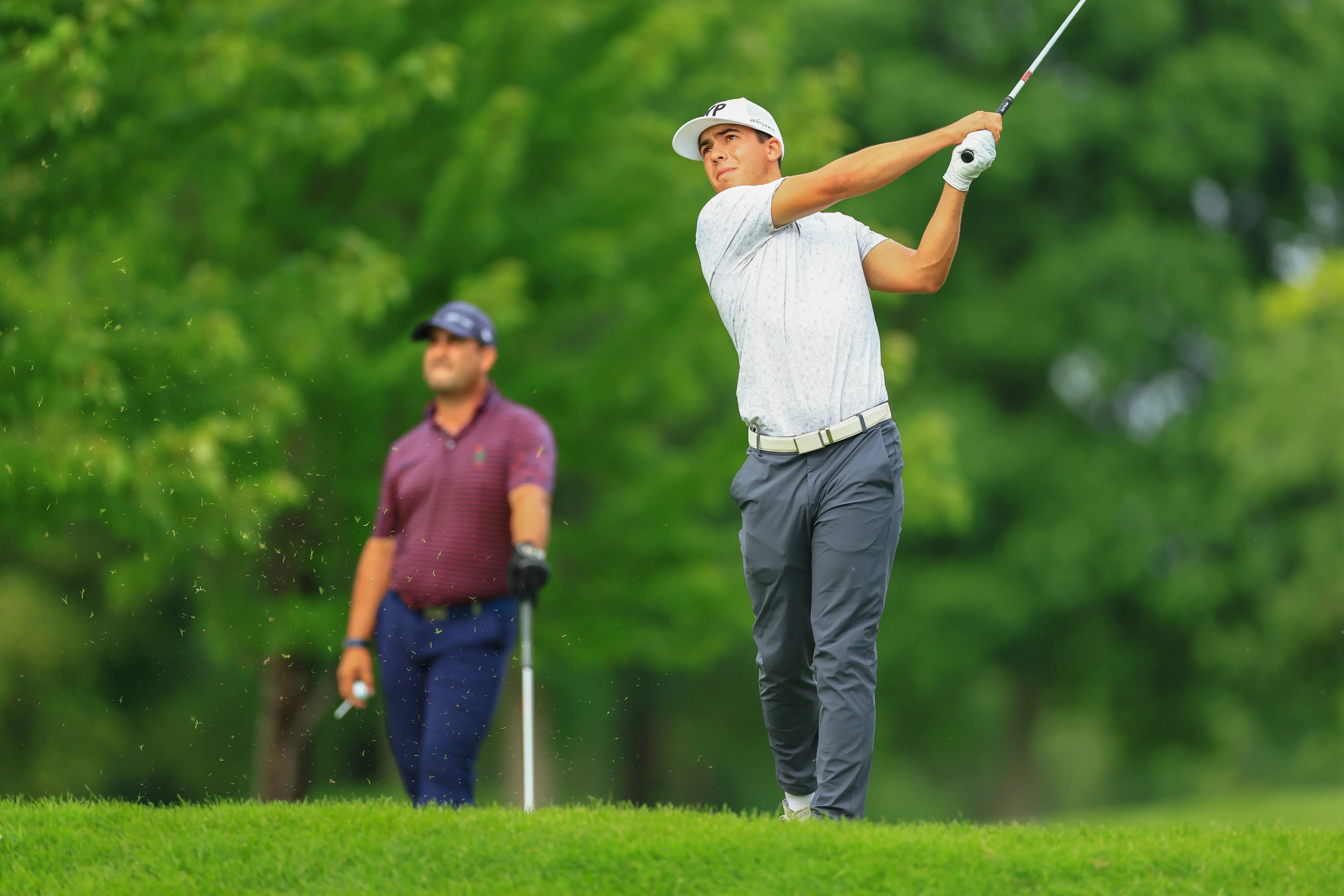 A Final-Round 65 Earns VanArragon First Top-5 of the Season; Hitchner Finishes T42