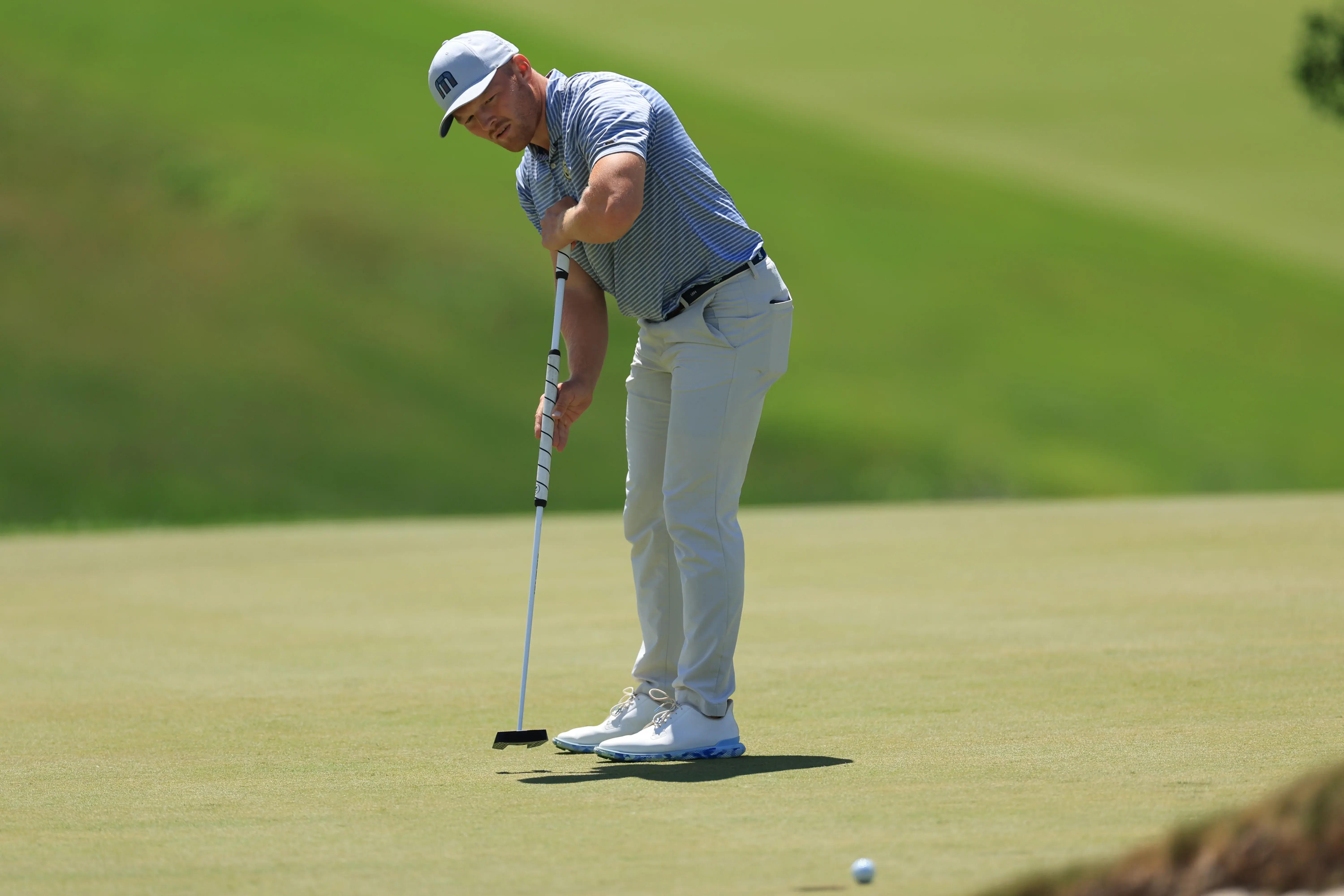 A Bogey-Free 66 on the Final Day Gives Leach His First Professional Win at Minnesota State Open