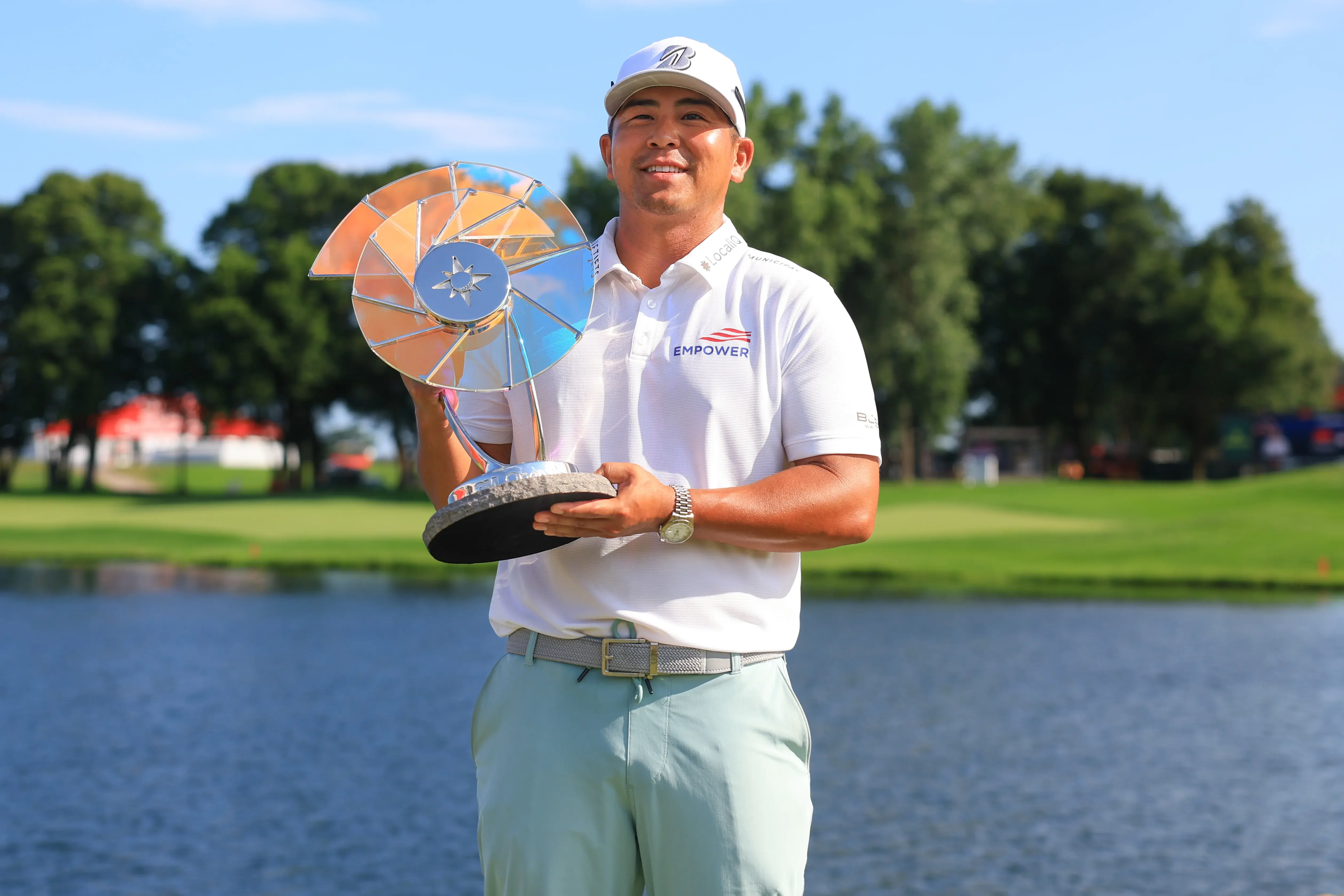 Nearly Missing the Cut, Kitayama Ties Tournament Record on His Way to 3M Open Win
