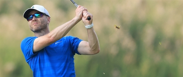 Late Birdies Put Burleson and Larson on Top at MPGA Four-Ball
