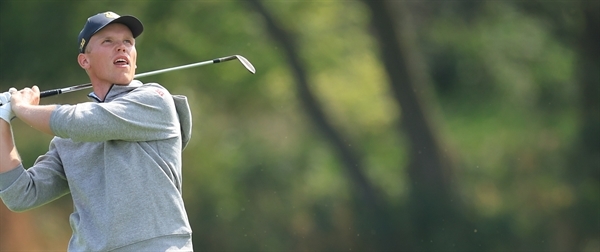 Illinois Takes No. 1 Seed in NCAA, by 16 Shots; Tai Is Medalist; Warian Is T25