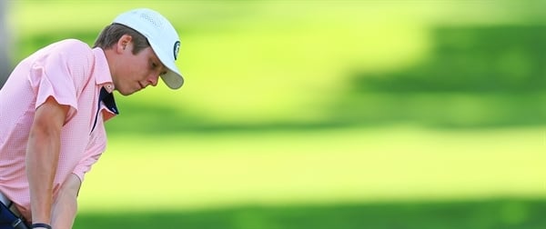 Callan Posts a 69 and 212, then Waits -- and Wins
