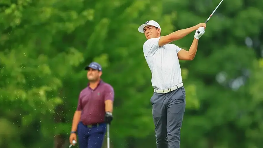 A Final-Round 65 Earns VanArragon First Top-5 of the Season; Hitchner Finishes T42